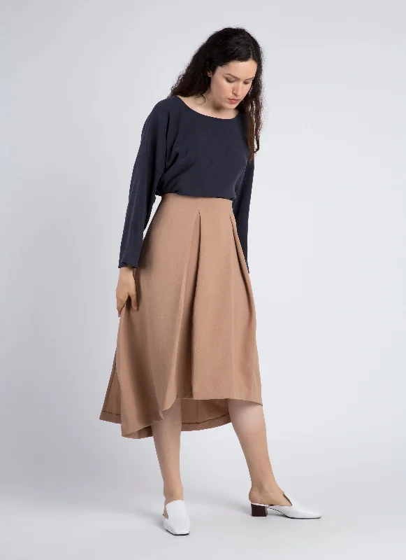 Piece Of Ring Pleated Midi Skirt / Size S - Camel