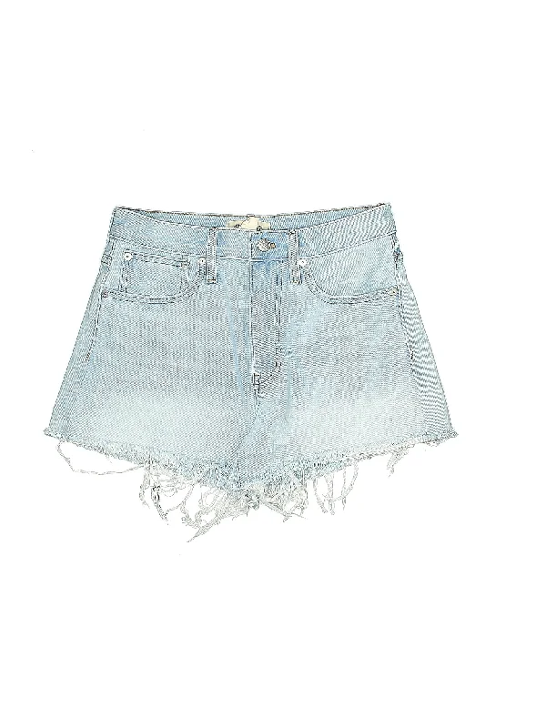 High-Rise Denim Shorts in Light Wash