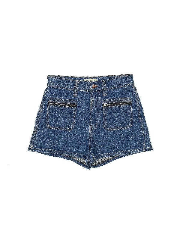 High-Rise Denim Shorts in Medium Wash