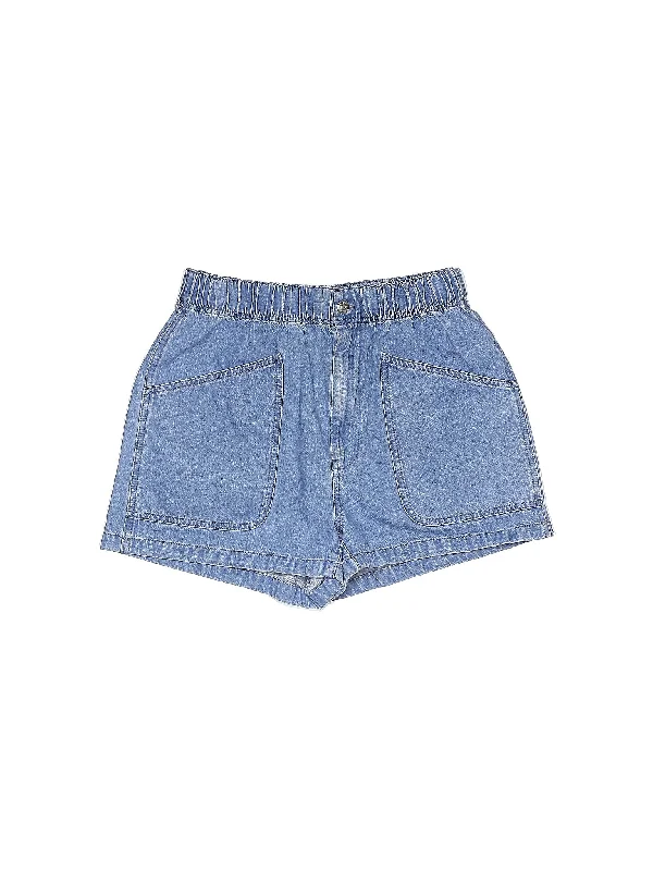 High-Rise Denim Shorts in Medium Wash