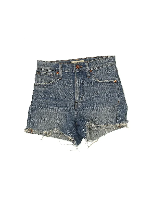 Mid-Rise Denim Shorts in Light Wash