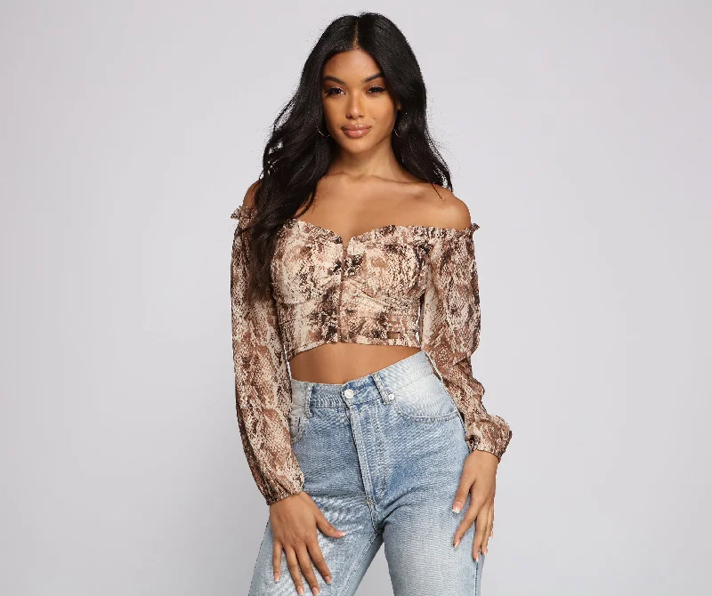 Trendy Stunner Snake Print Crop Top