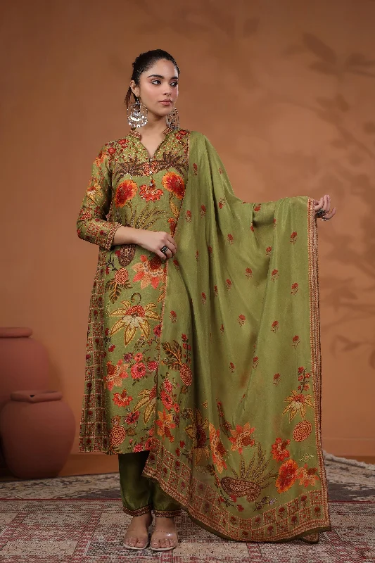 Green Traditional Printed Tussar Silk Pants Set