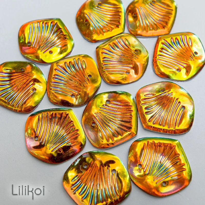 Lilikoi Mythic Scales