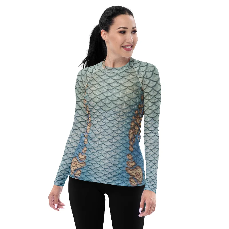 Moonshell Fitted Rash Guard