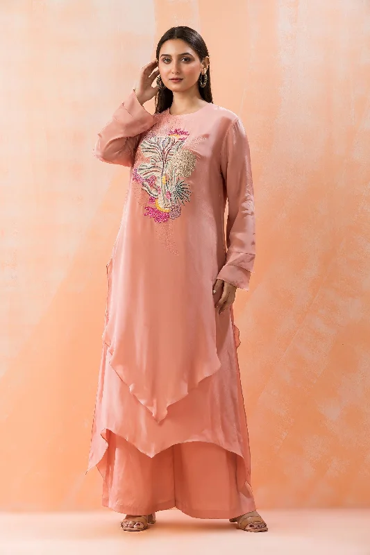 Peach Hand Embroidered Crepe Silk Kurta Pants Set